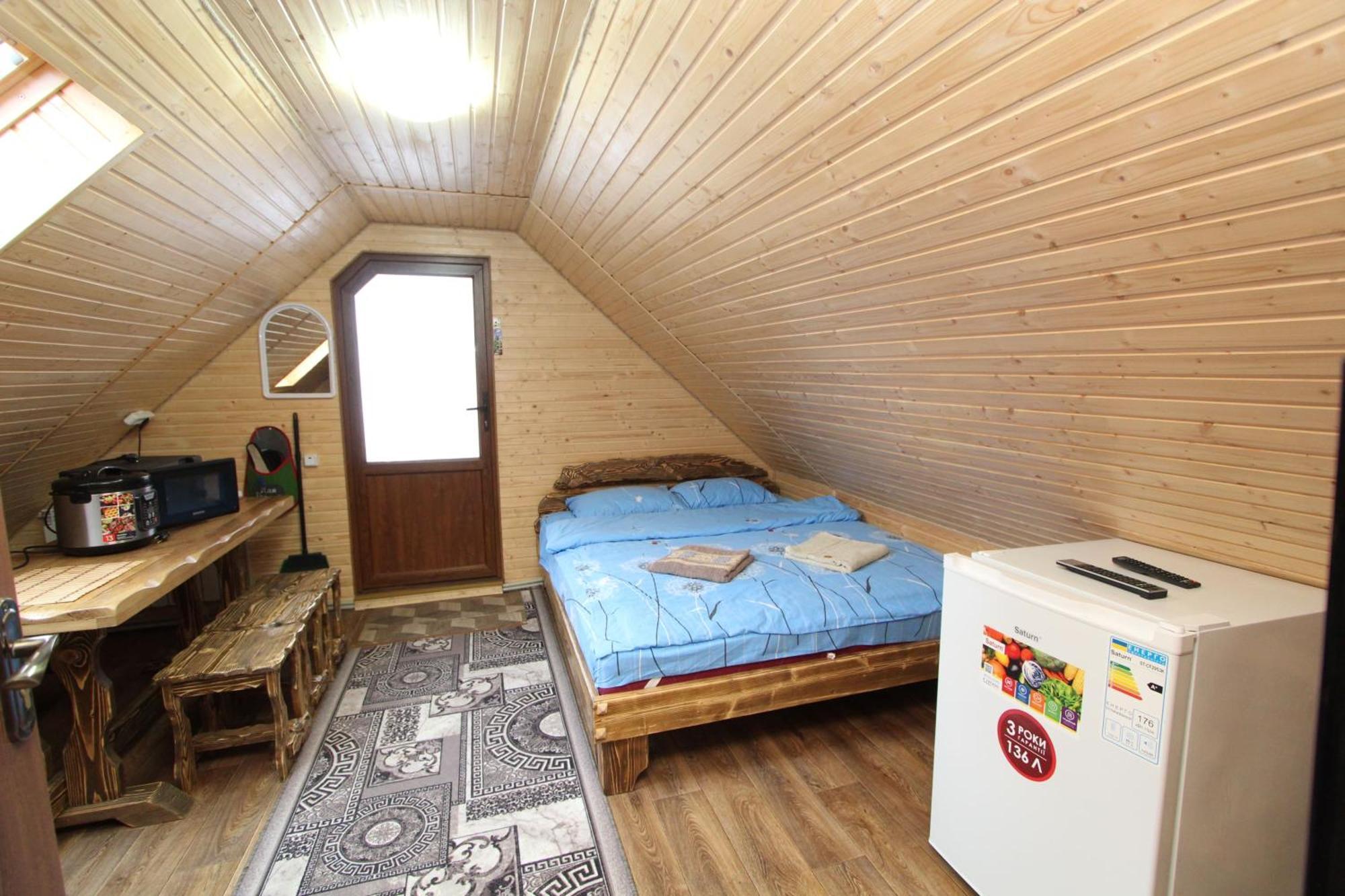 "Лісова Ягода" Yablunytsya Room photo